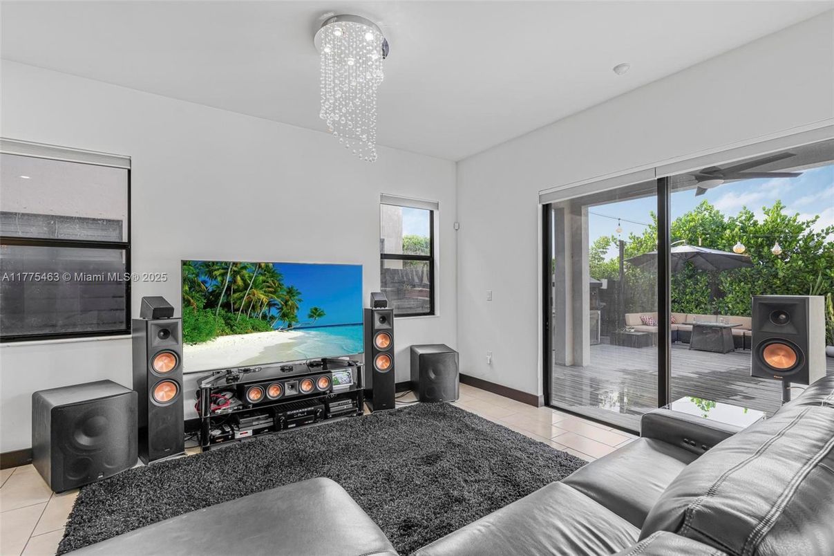 Interior, Living room
