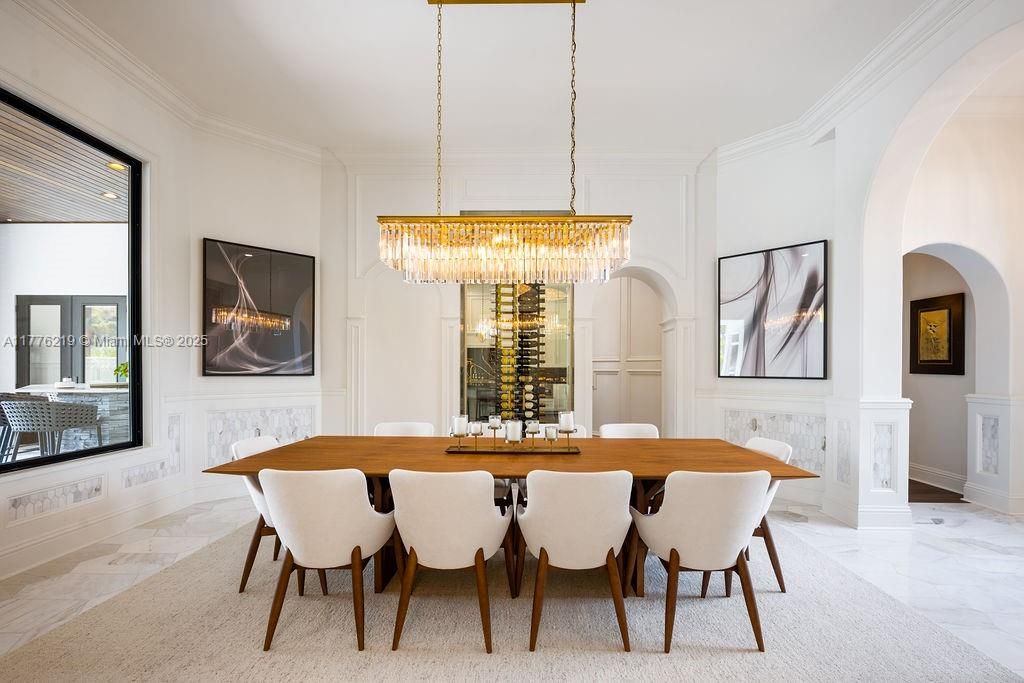 Chandelier, Dining room, Interior, Marble