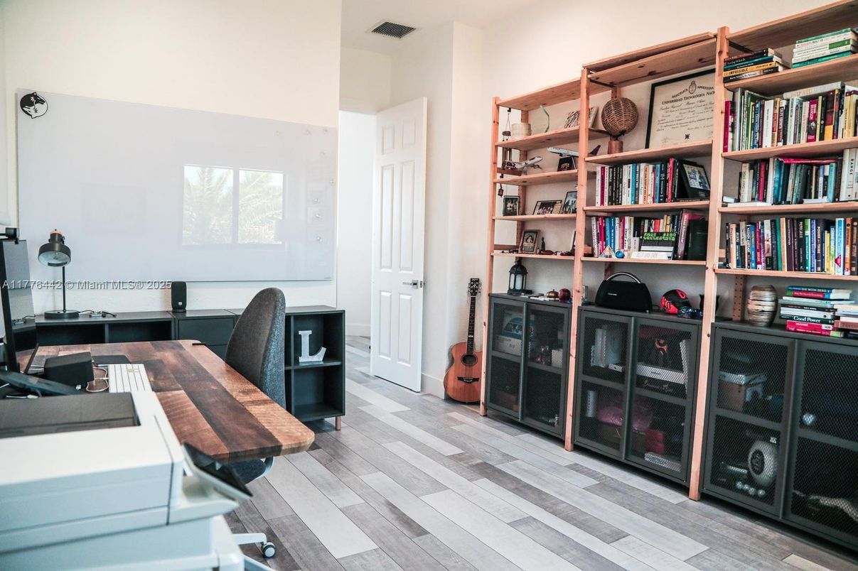 Home Office, Interior, Wood Texture Flooring
