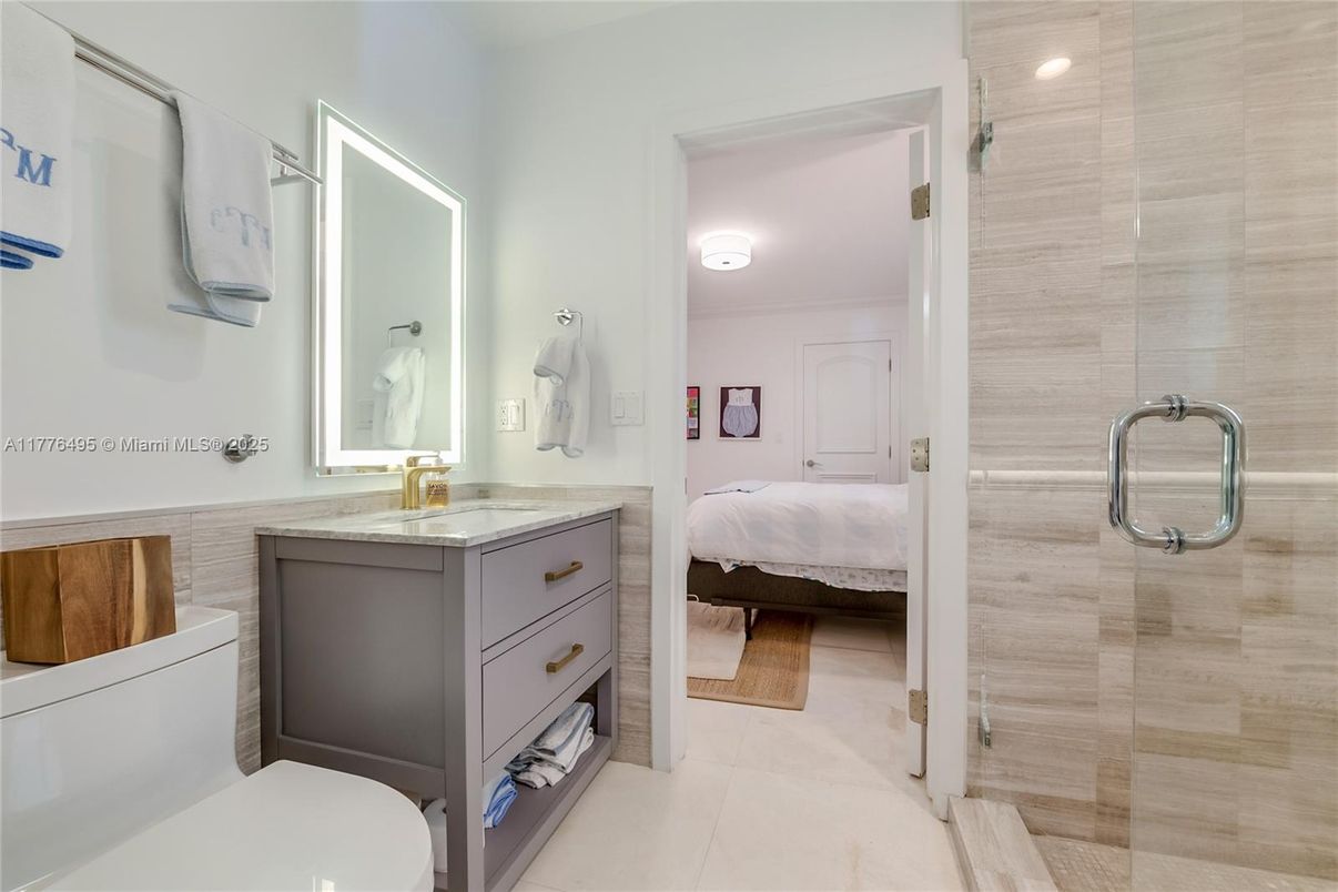 Bathroom, Bedroom, Glass Shower, Interior