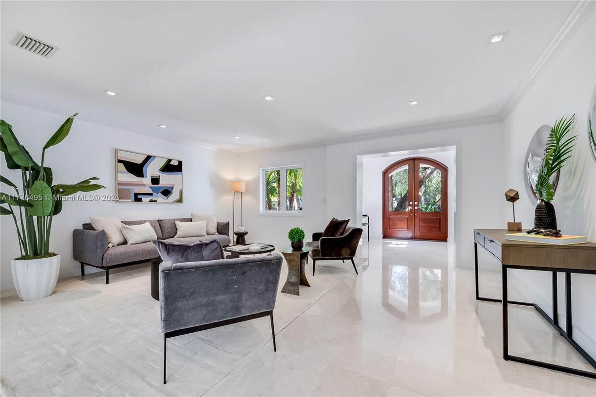 Interior, Living room, Recessed Lighting