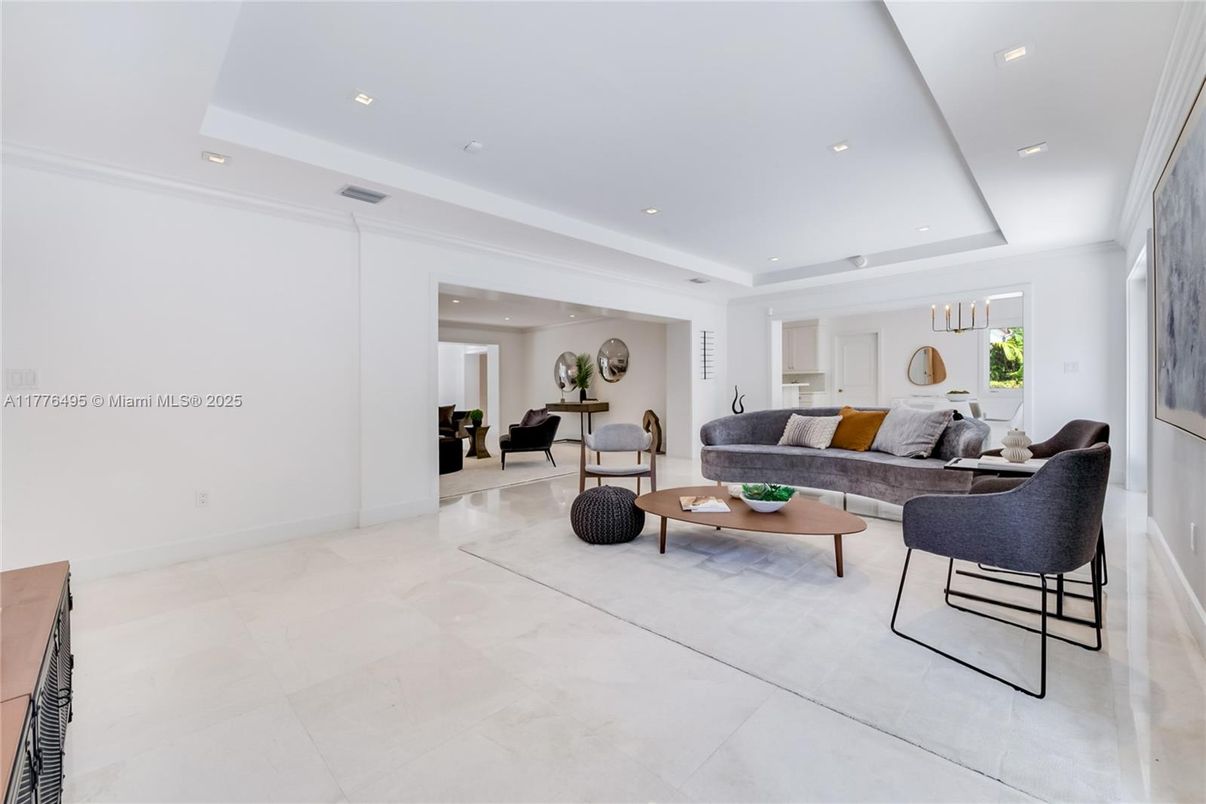 Interior, Living room, Recessed Lighting