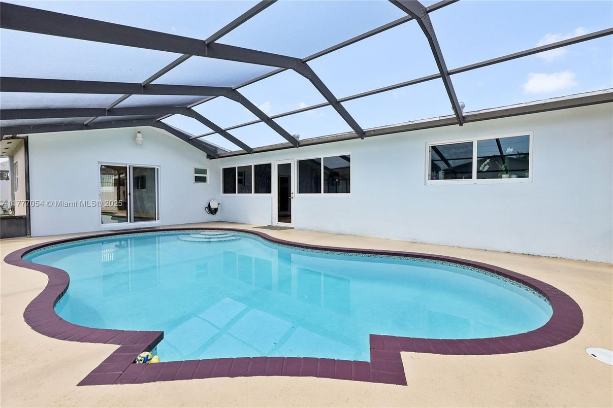 Glass Ceilings, Interior, Pool, Sun Room