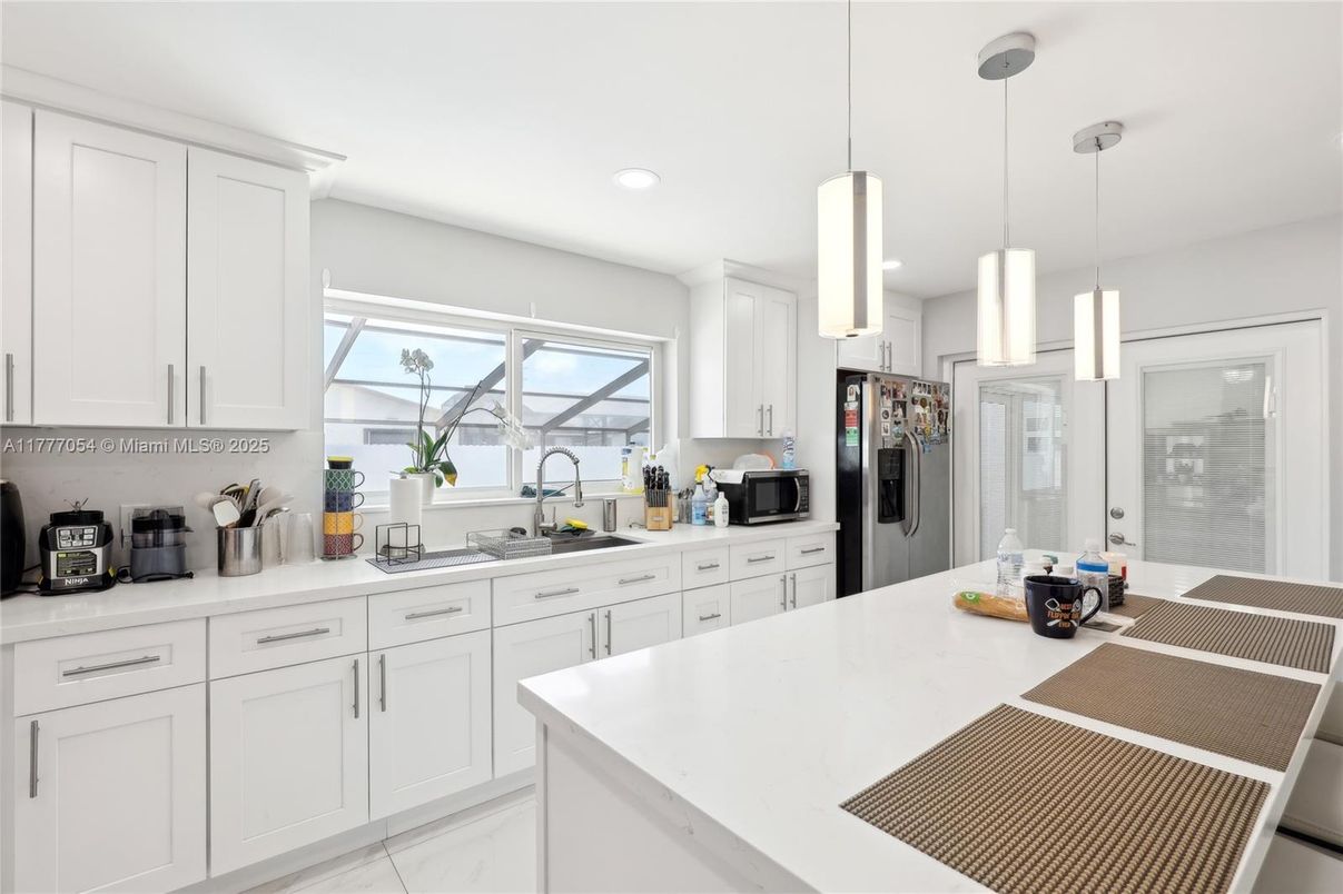 Interior, Kitchen, Marble, Pendant Lights, Recessed Lighting