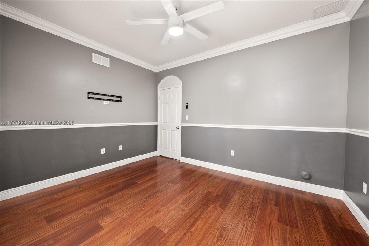 Empty room, Interior, Wood Texture Flooring