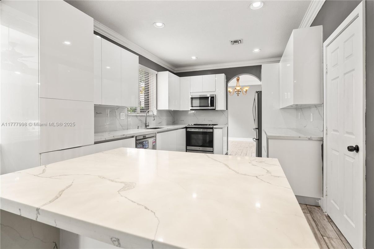 Chandelier, Interior, Kitchen, Recessed Lighting