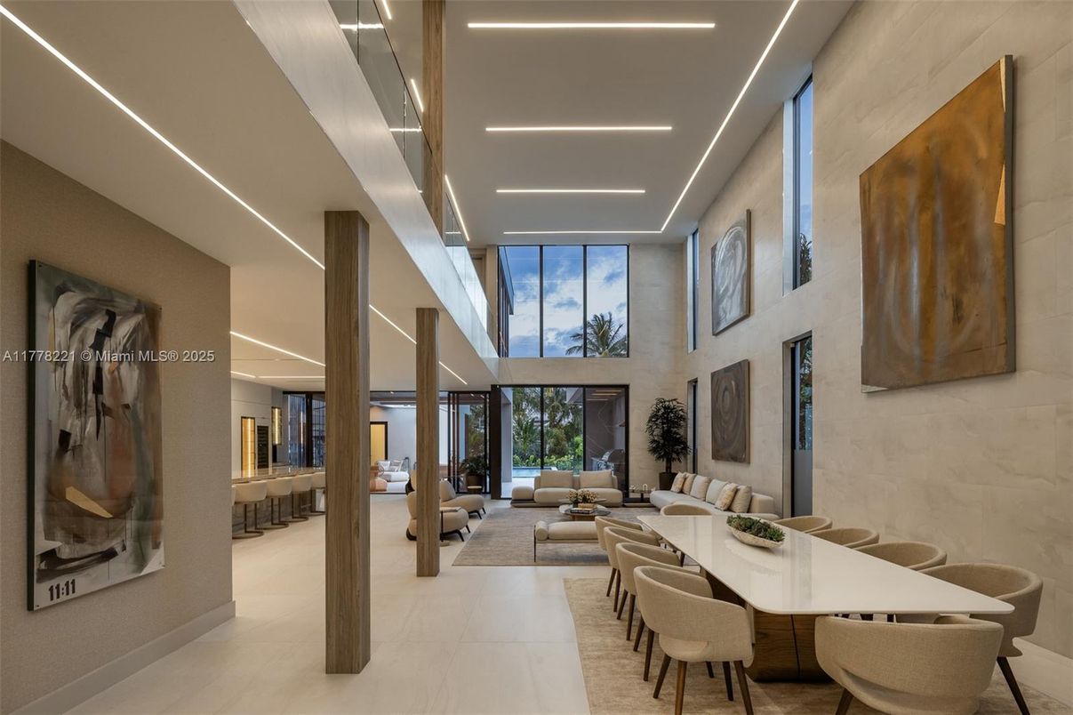 Dining room, Interior, Living room, Recessed Lighting