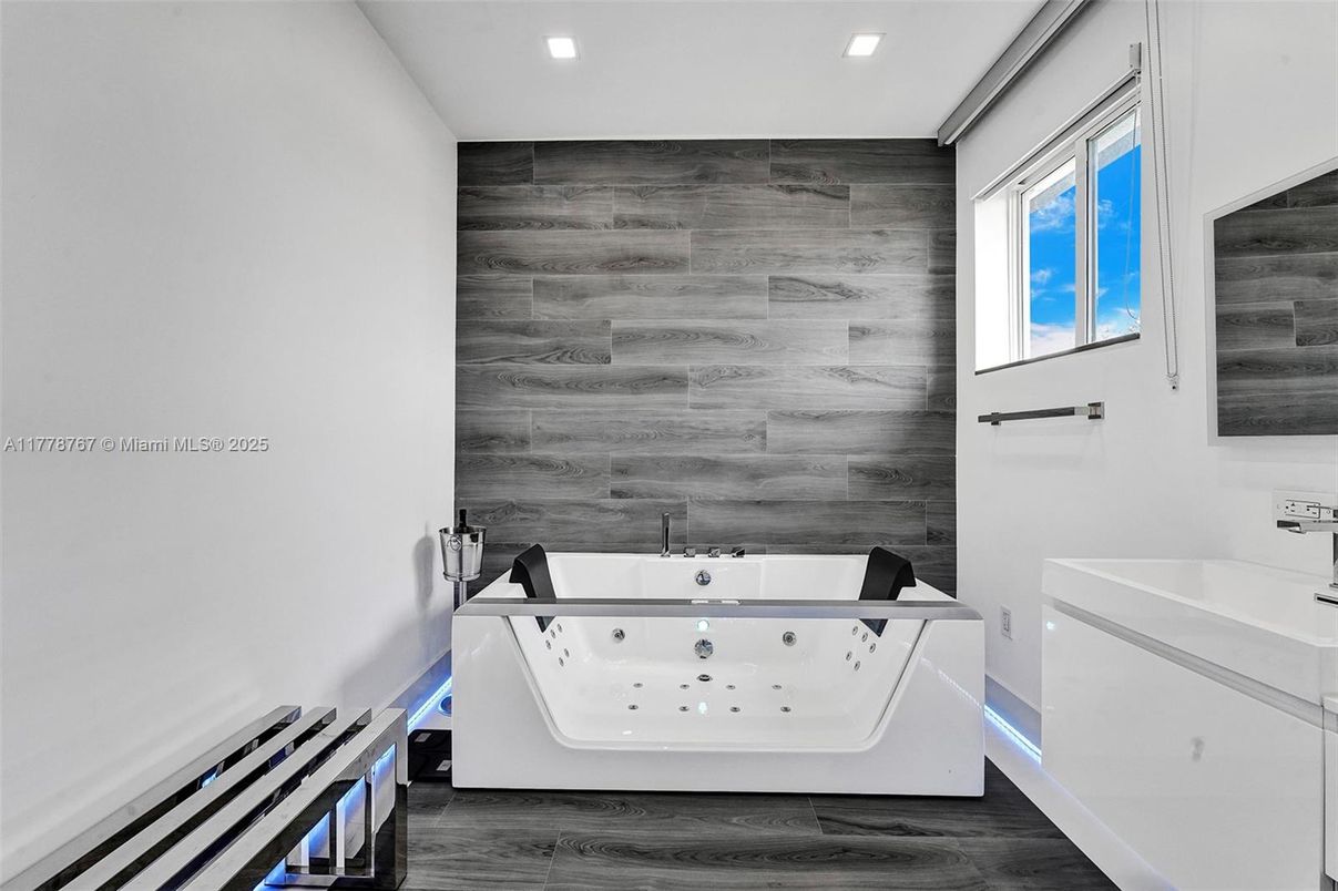 Bathroom, Interior, Recessed Lighting, Wood Texture Flooring, Wooden Walls