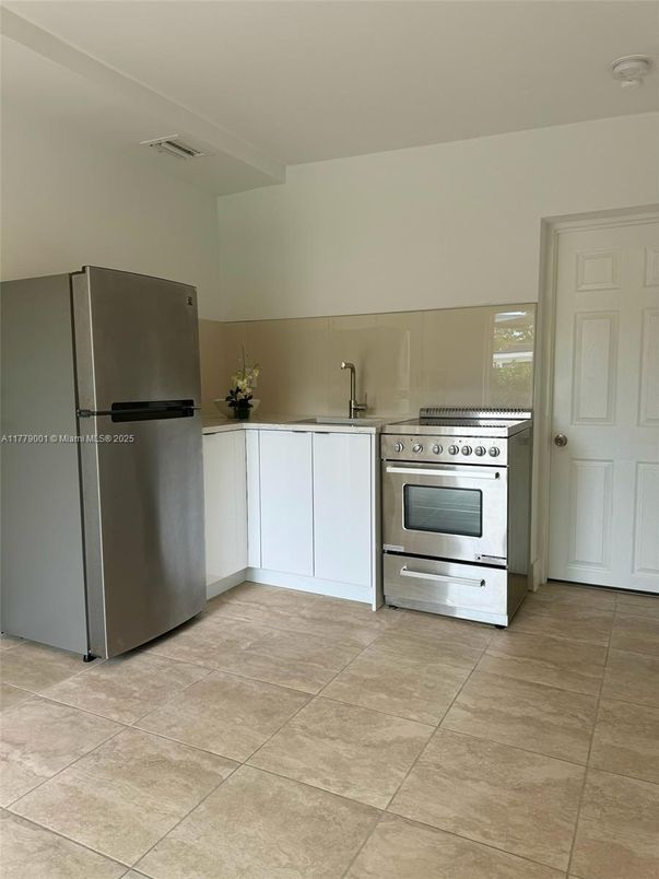 Interior, Kitchen, Stainless Steel Appliances