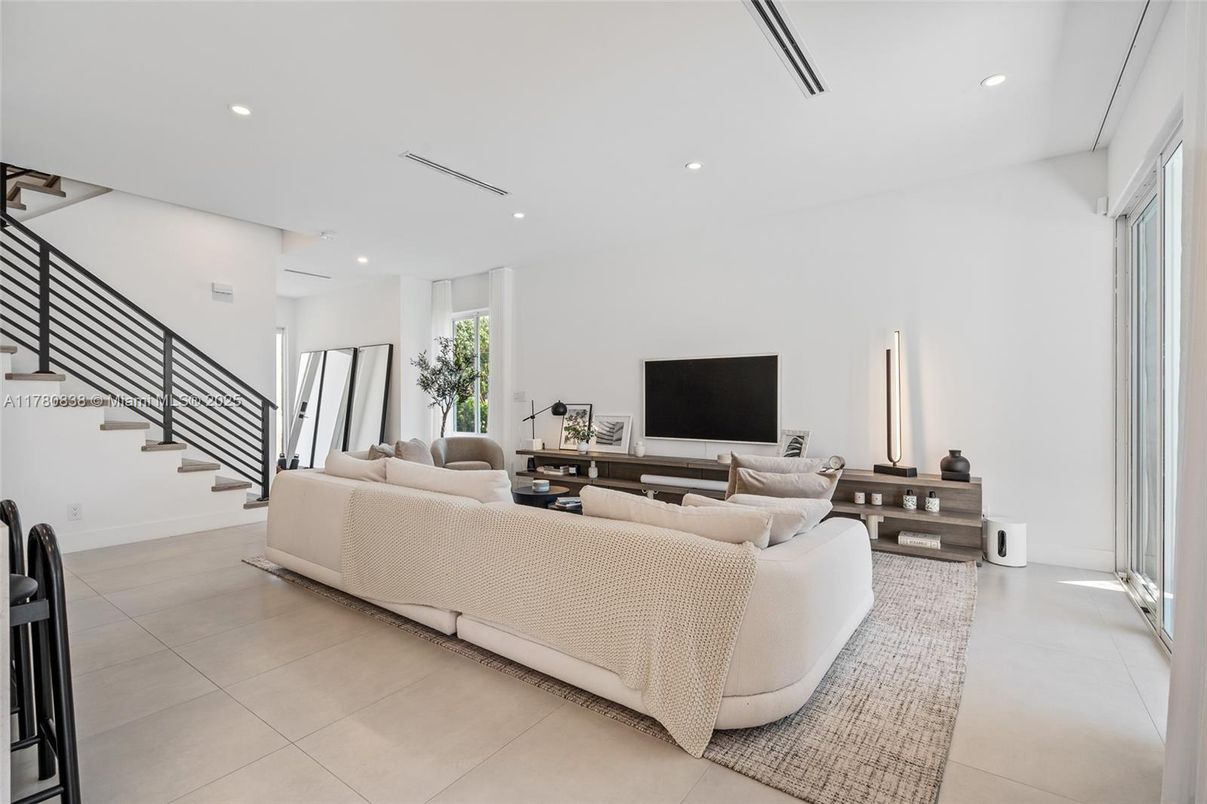 Interior, Living room, Recessed Lighting