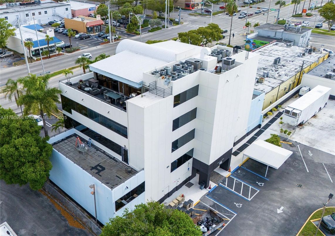Exterior, Drone