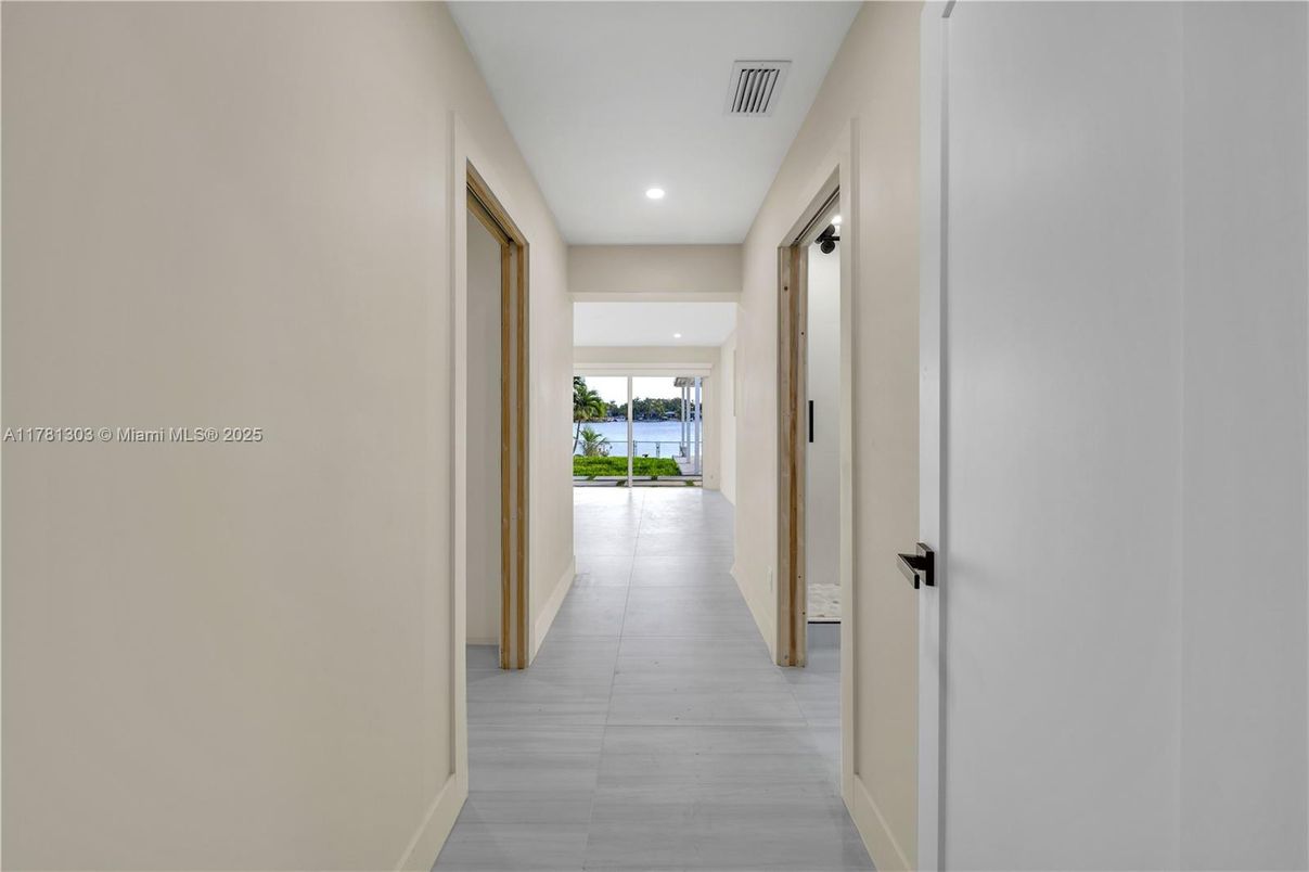 Interior, Recessed Lighting, Water