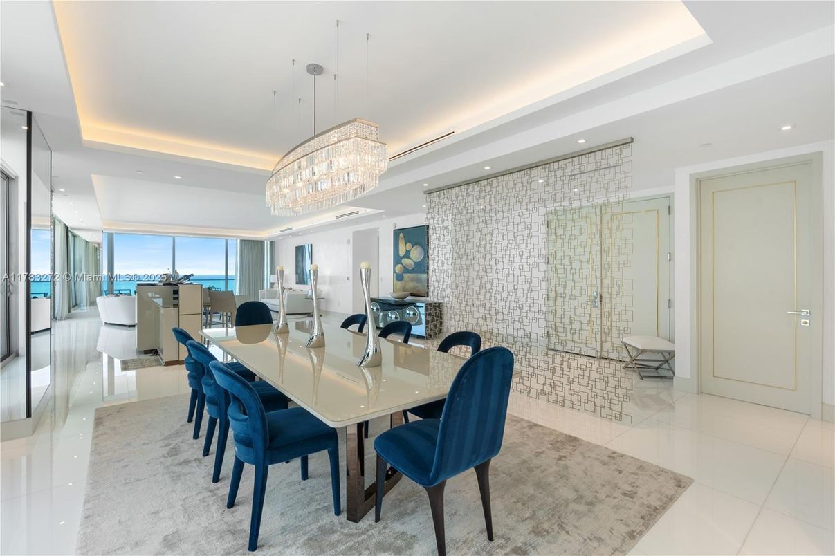 Chandelier, Dining room, Interior, Recessed Lighting