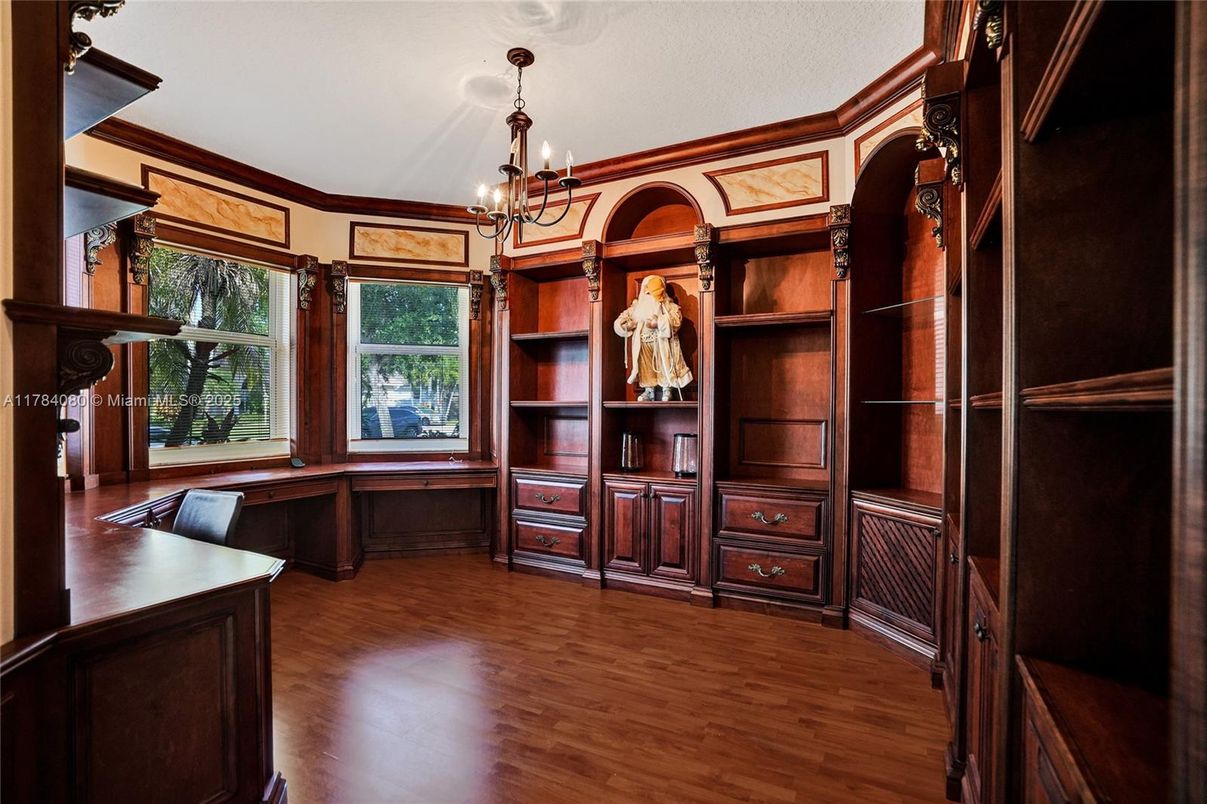Chandelier, Interior, Wood Texture Flooring