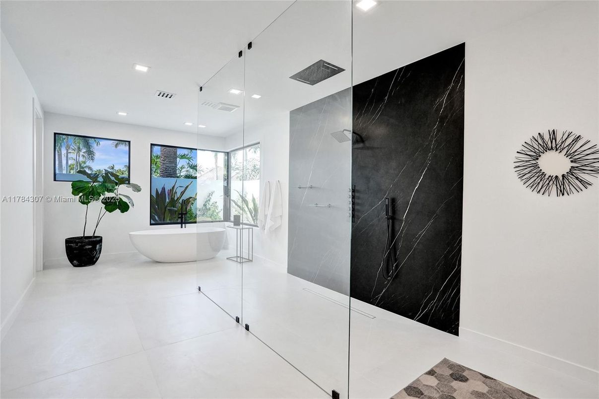 Bathroom, Free Standing Baths, Interior, Marble Walls, Recessed Lighting