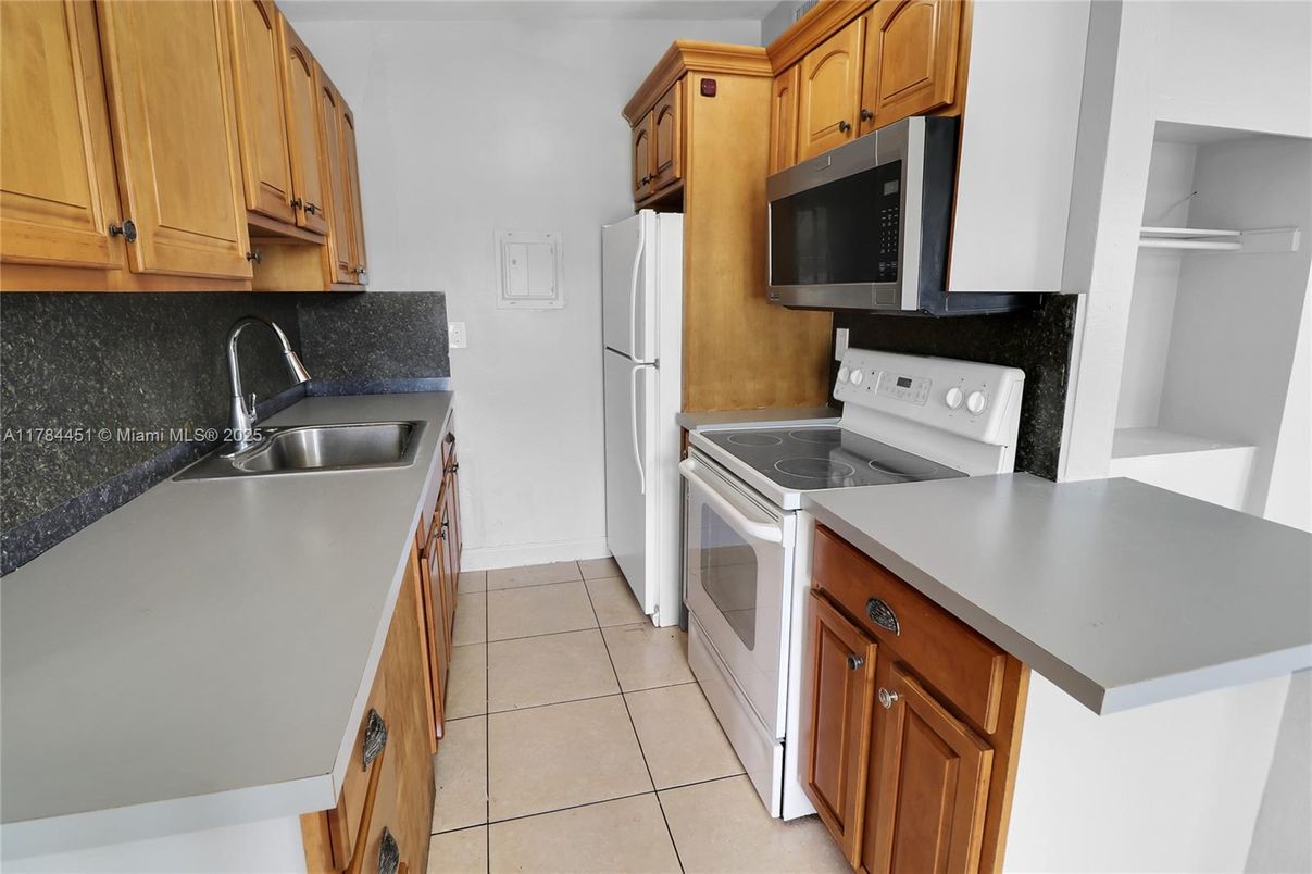 Interior, Kitchen