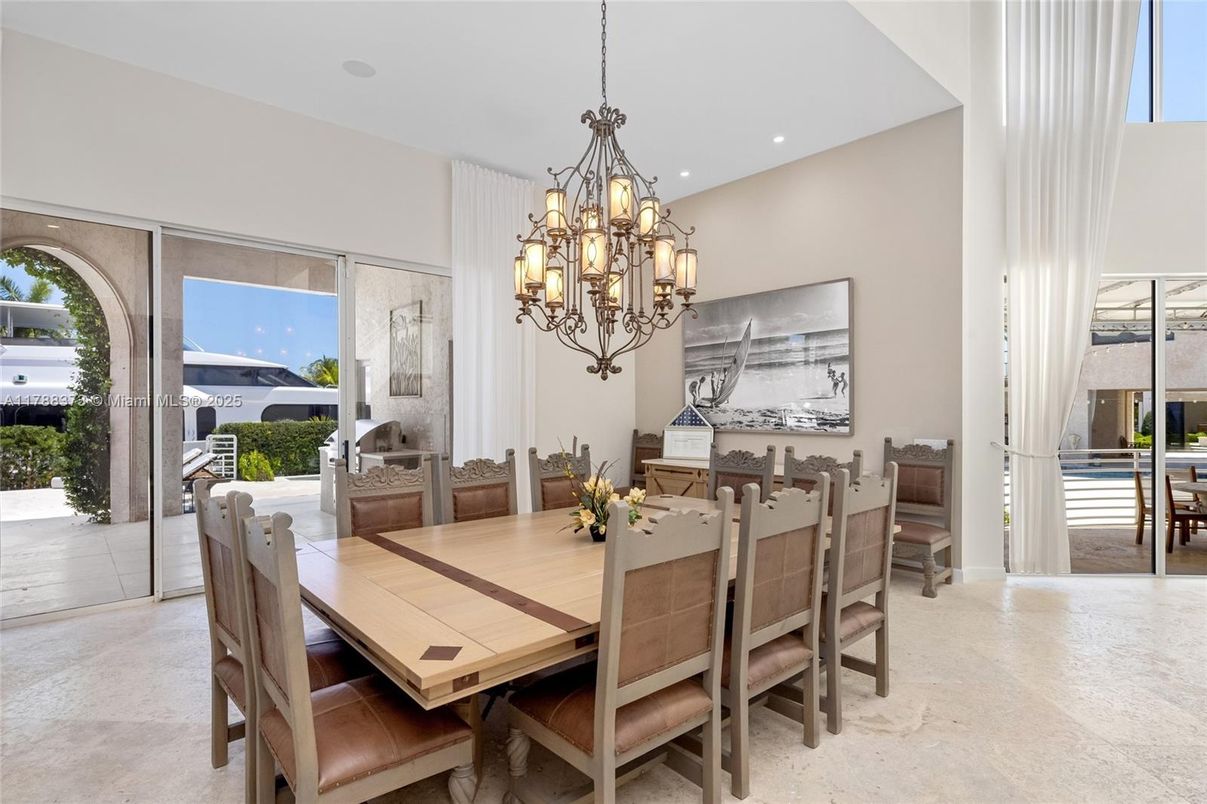 Chandelier, Dining room, Interior, Recessed Lighting