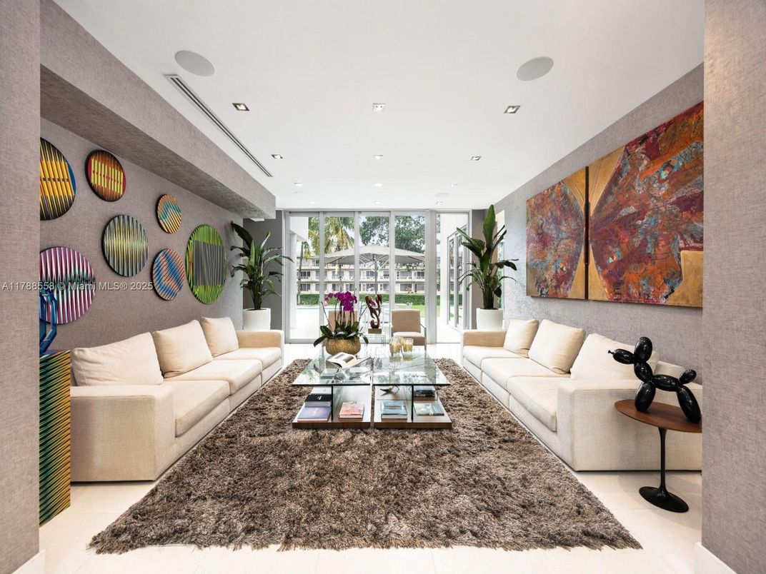 Interior, Living room, Recessed Lighting
