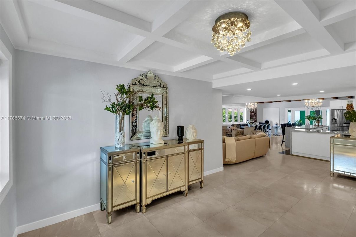 Chandelier, Interior, Kitchen, Living room, Recessed Lighting