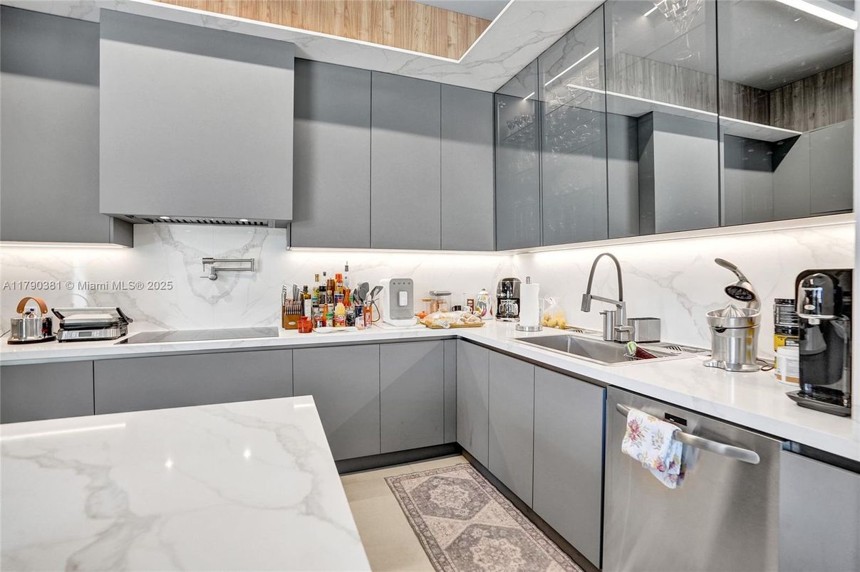 Interior, Kitchen, Marble Walls, Stainless Steel Appliances