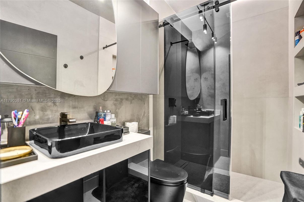 Bathroom, Glass Shower, Interior