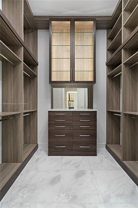 Interior, Marble, Walk-in Closets