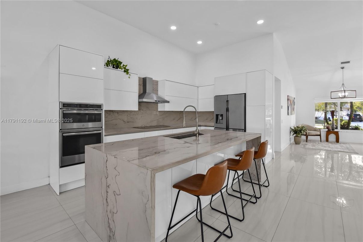 Interior, Kitchen, Pendant Lights, Recessed Lighting, Stainless Steel Appliances