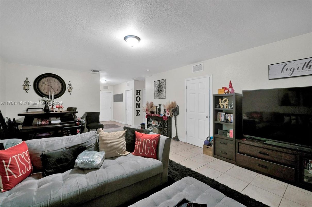 Interior, Living room