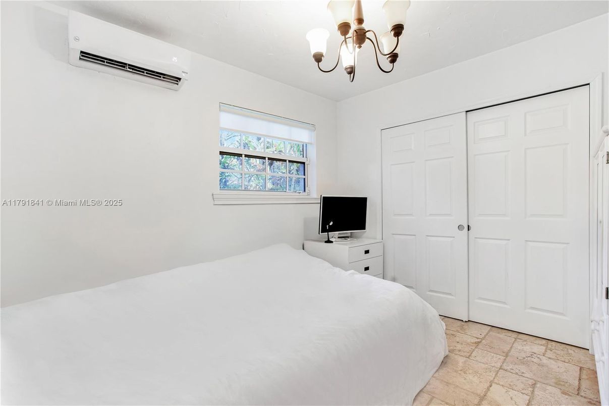 Bedroom, Chandelier, Interior