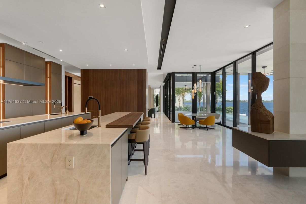Dining room, Interior, Kitchen, Pendant Lights, Recessed Lighting, Water