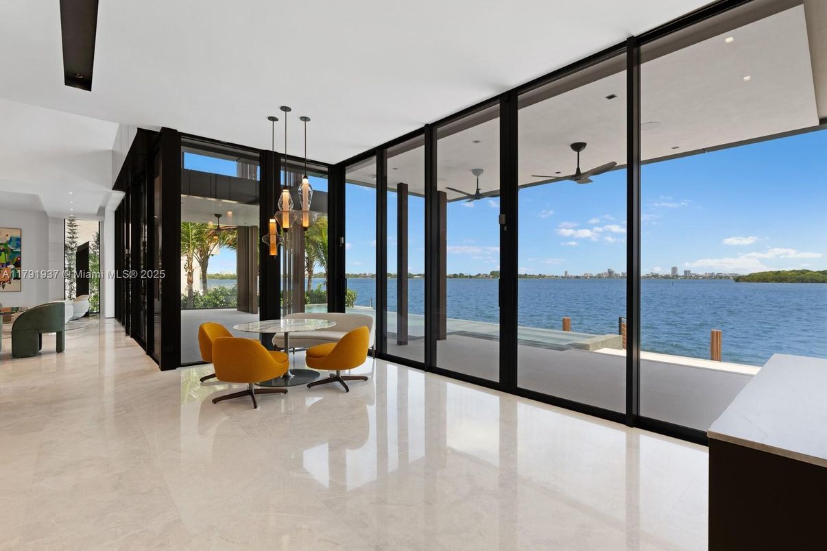 Interior, Pendant Lights, Recessed Lighting, Water