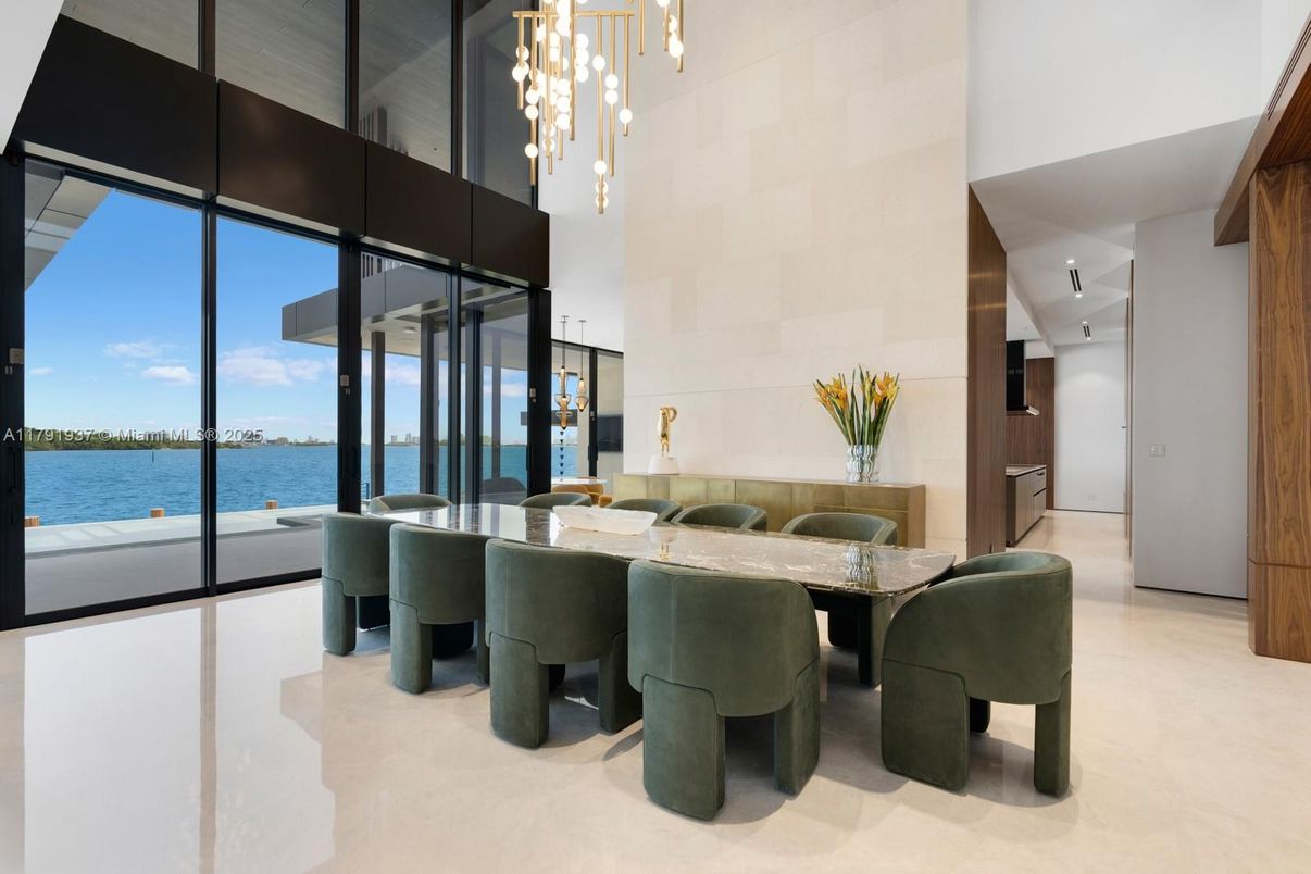 Dining room, Interior, Pendant Lights, Water