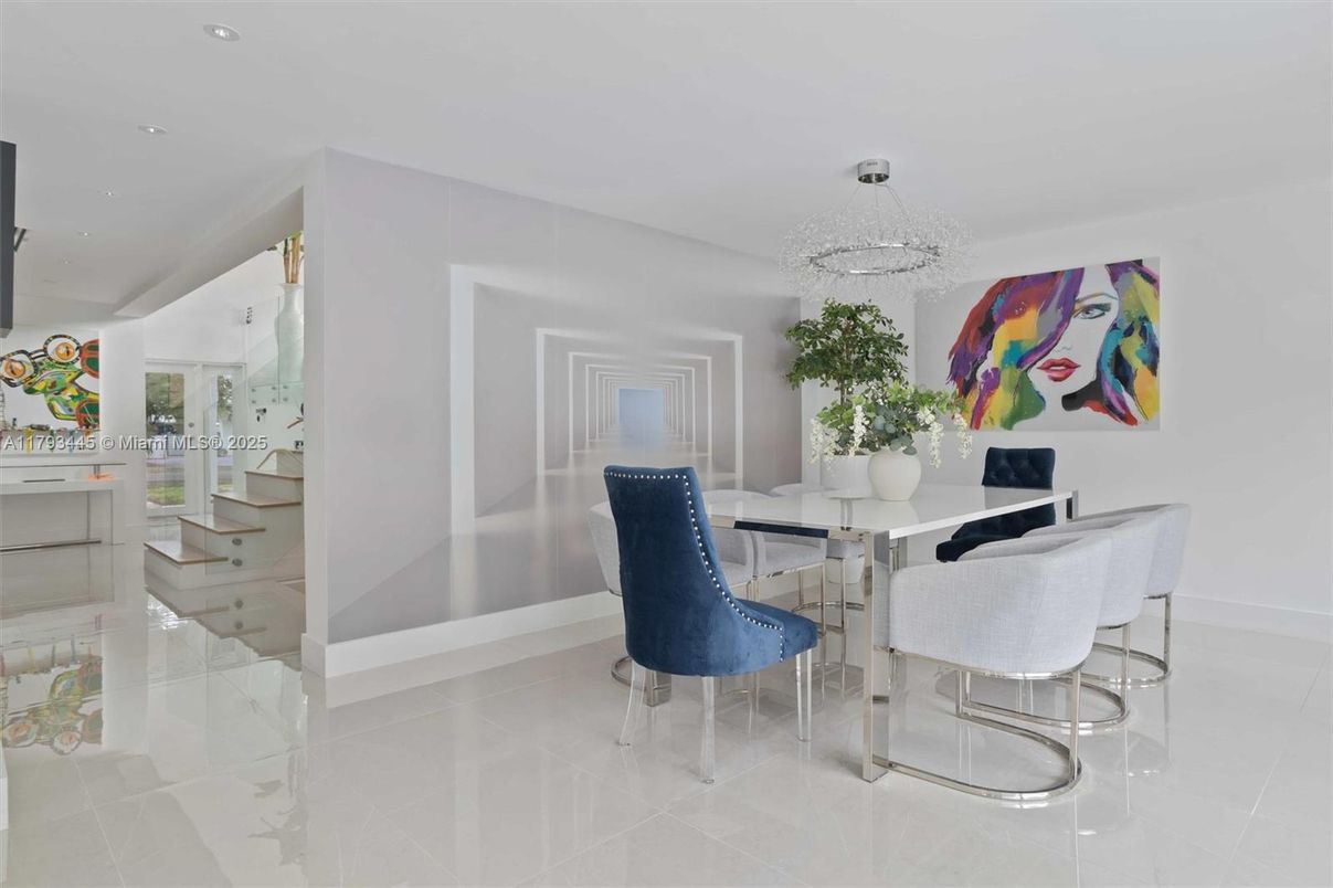 Chandelier, Dining room, Interior, Recessed Lighting