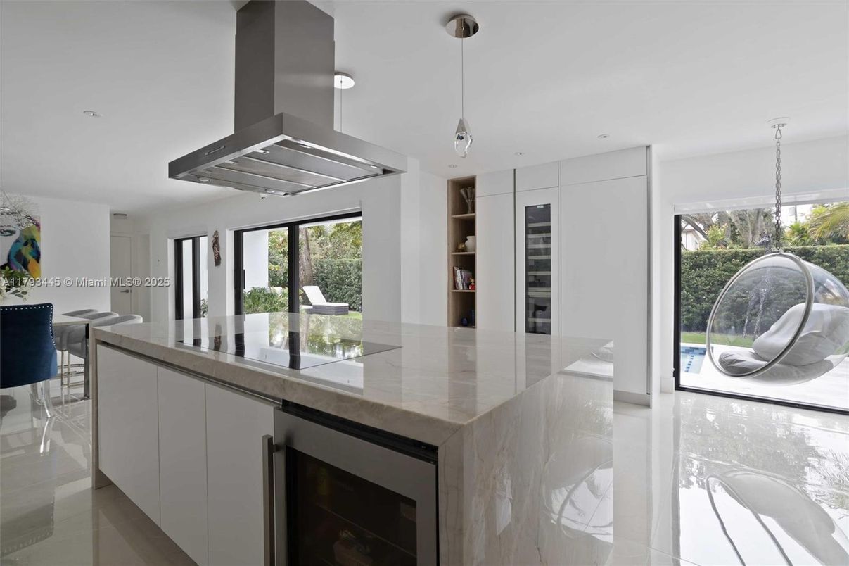 Interior, Kitchen, Pendant Lights, Recessed Lighting