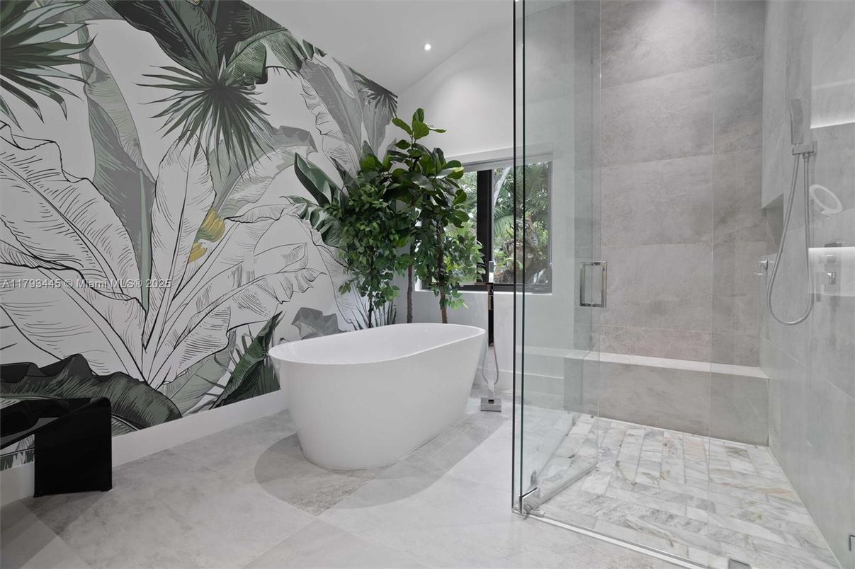 Bathroom, Free Standing Baths, Glass Shower, Interior, Recessed Lighting
