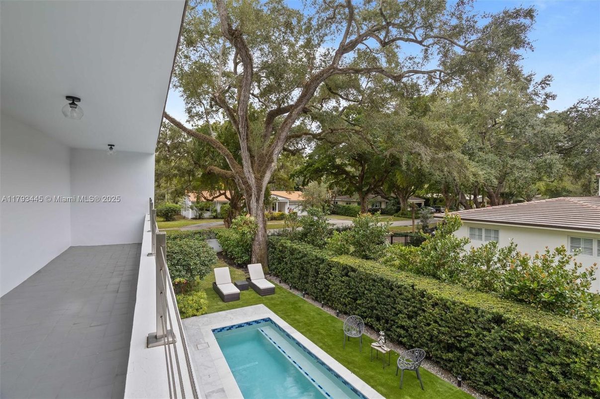Backyard, Exterior, Pool