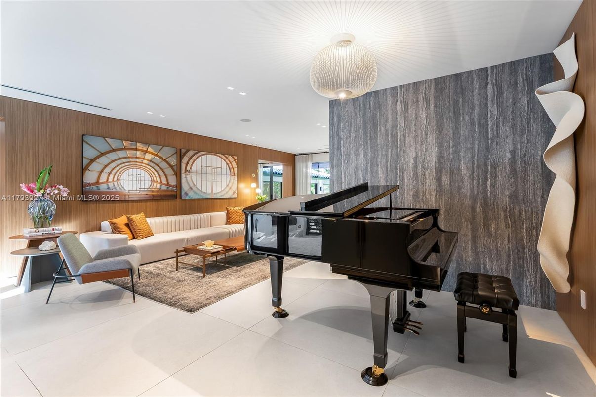 Interior, Living room, Piano, Recessed Lighting, Wooden Walls