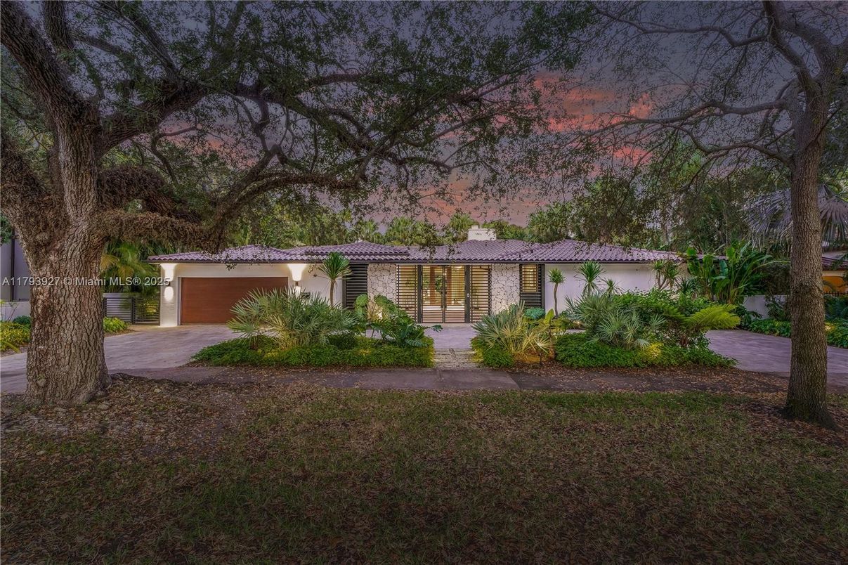 Attached, Backyard, Exterior, Facade, Ranch