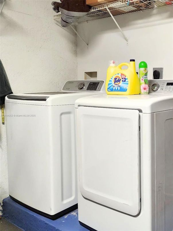 Interior, Washer