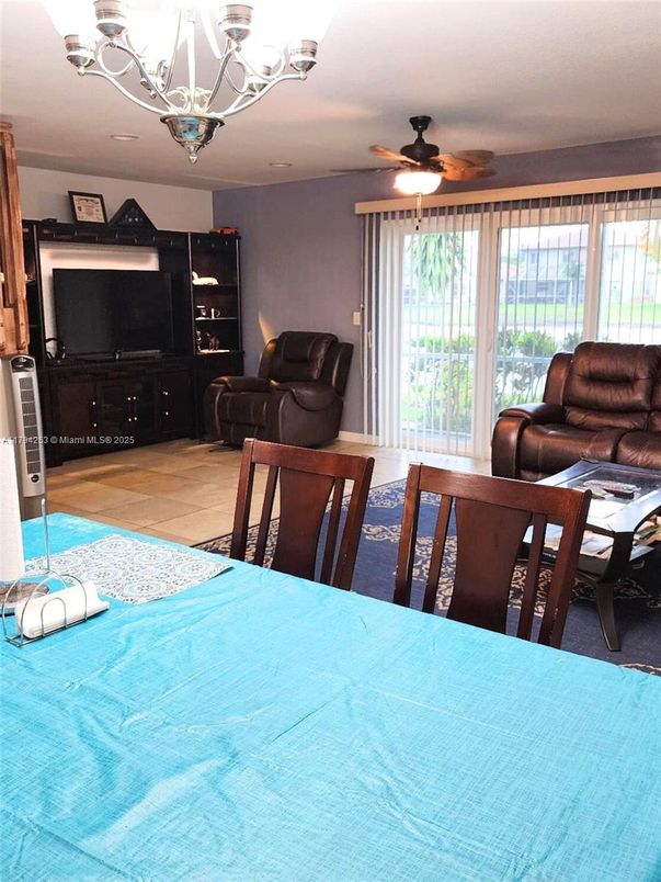 Chandelier, Dining room, Interior, Living room, Wood Texture Flooring
