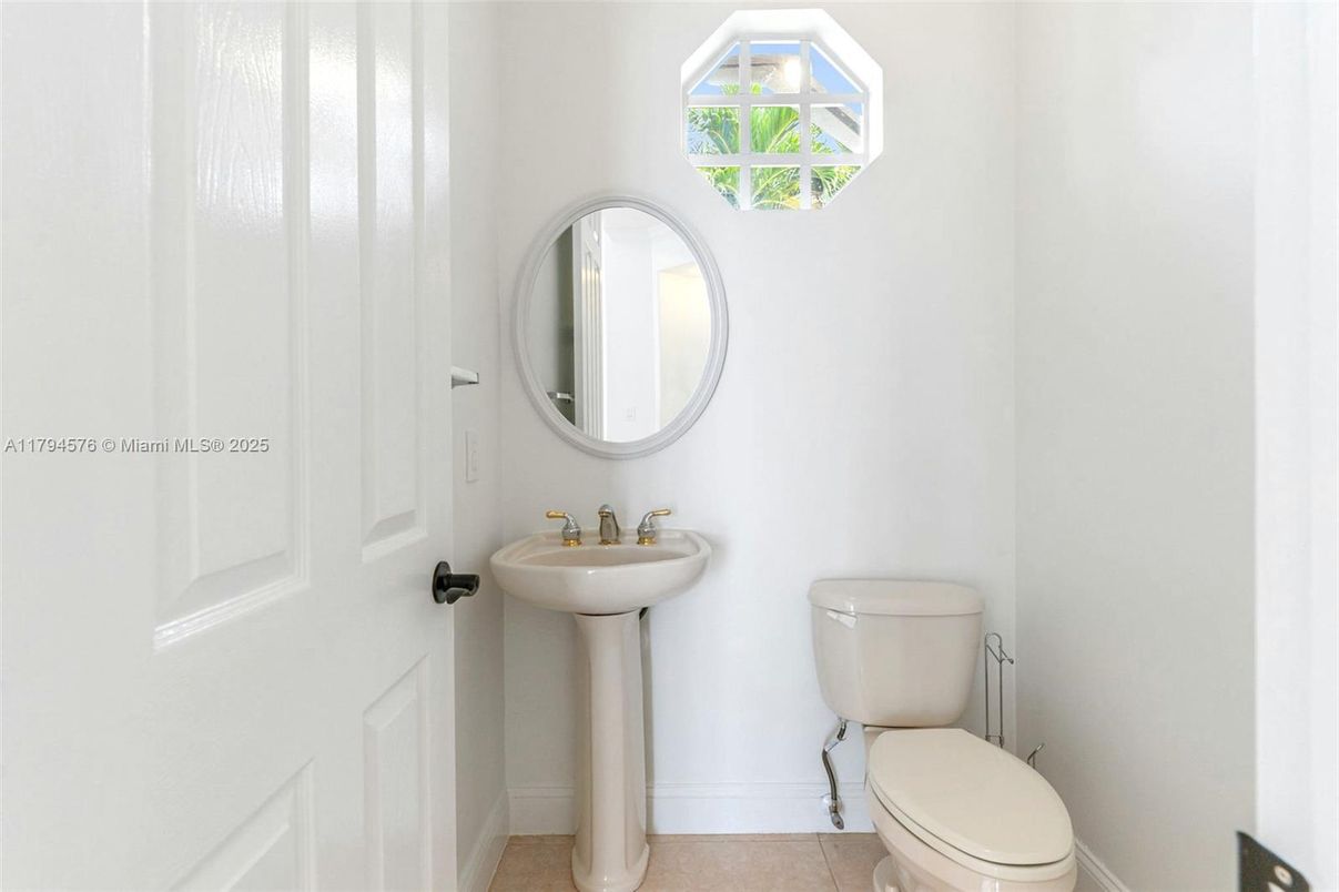 Bathroom, Interior