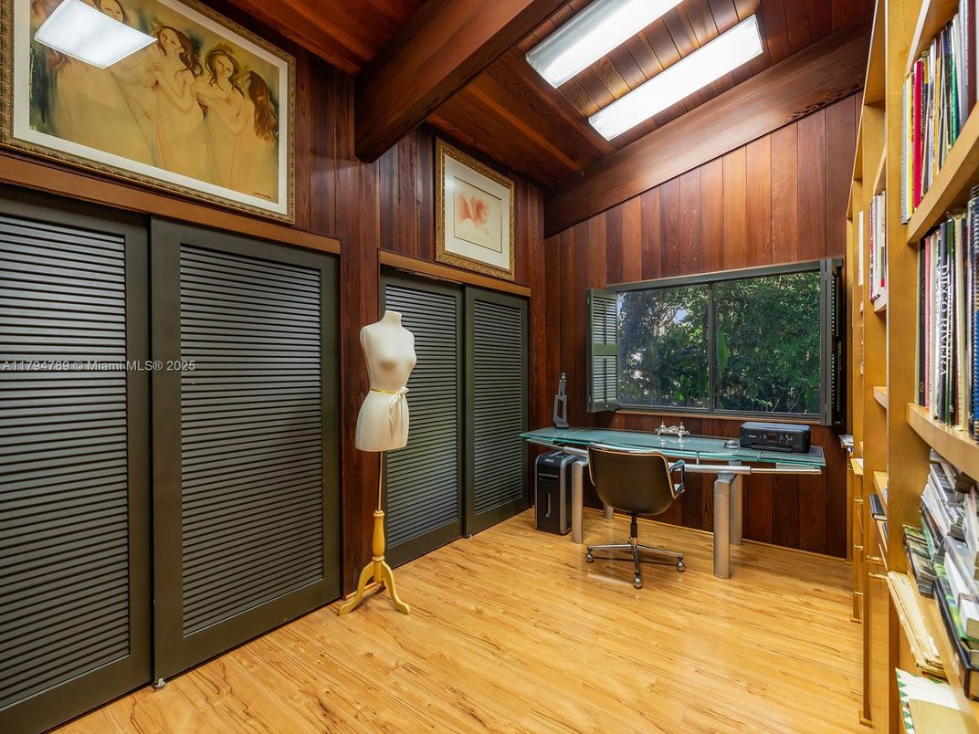 Home Office, Interior, Wooden Beams, Wooden Ceilings, Wood Texture Flooring, Wooden Walls