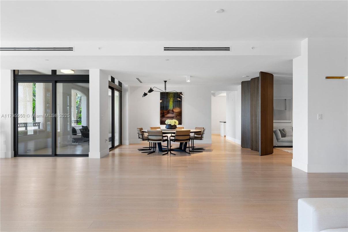 Dining room, Interior, Recessed Lighting, Wood Texture Flooring