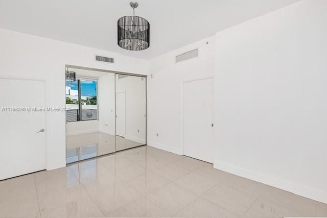 Chandelier, Empty room, Interior