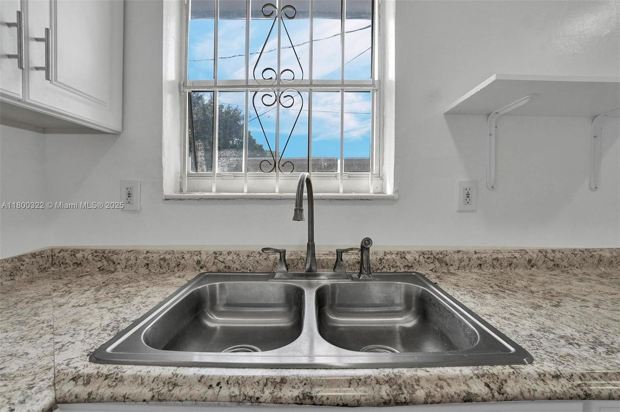 Interior, Kitchen, Water