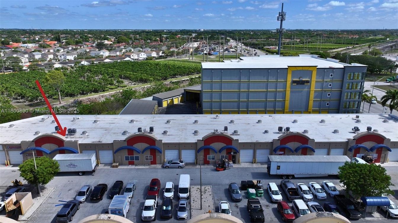 Exterior, Drone