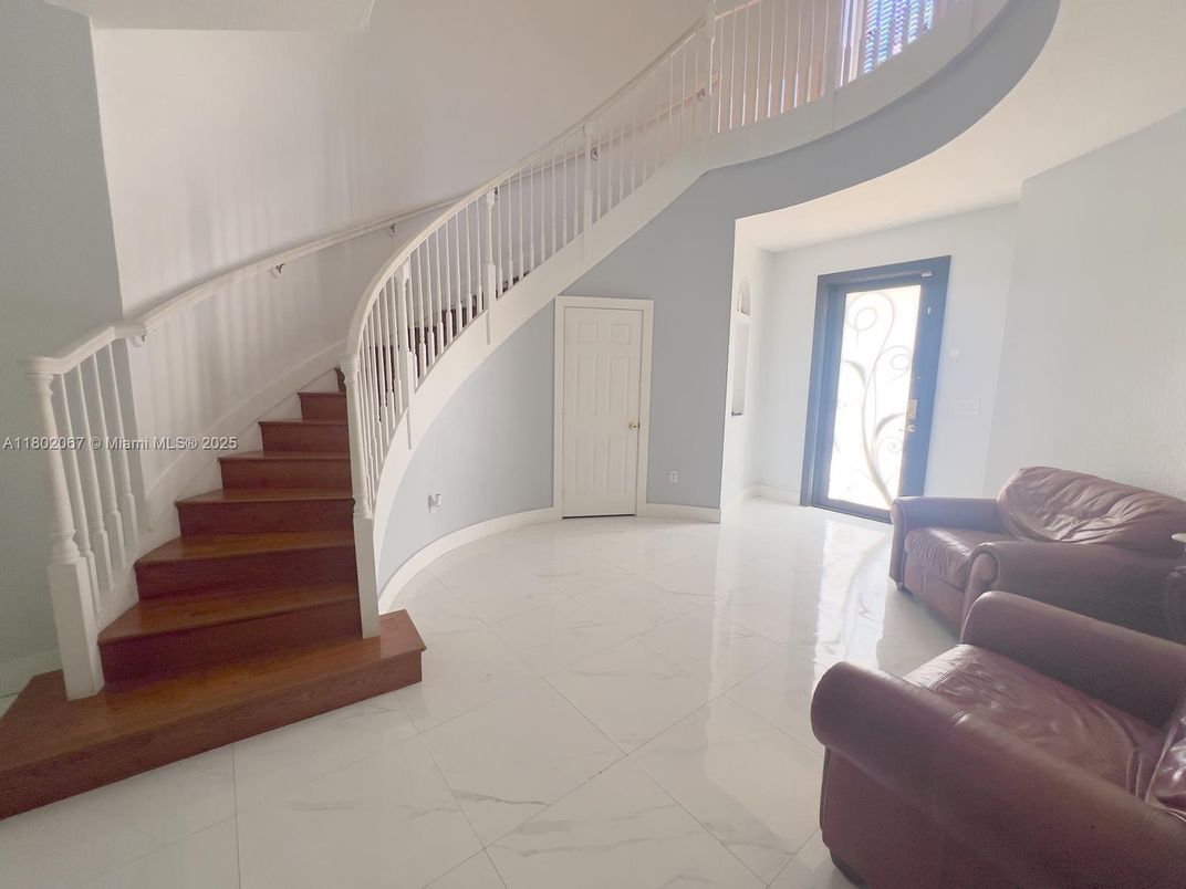 Interior, Marble