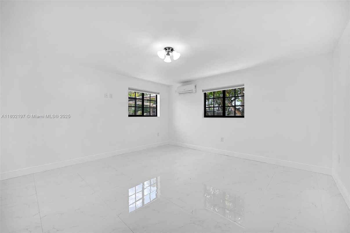 Empty room, Interior, Marble