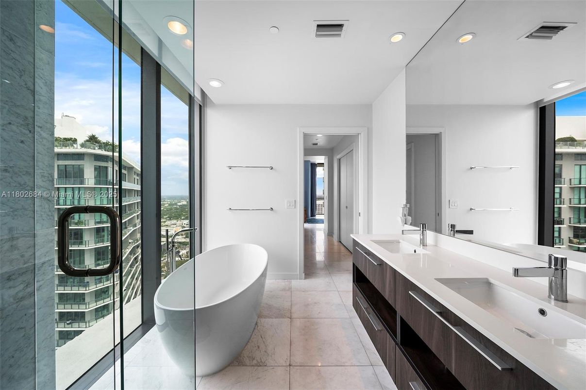 Bathroom, Dual Sink Vanities, Free Standing Baths, Glass Shower, Interior, Recessed Lighting