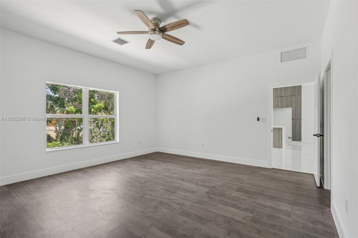 Empty room, Interior, Wood Texture Flooring